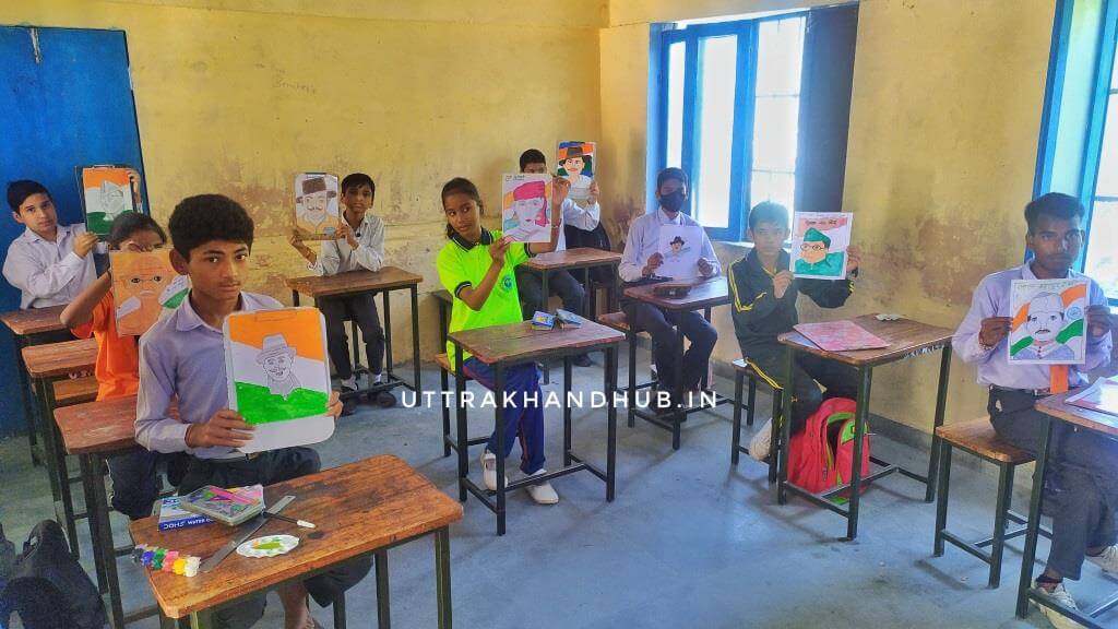 svm karanprayag school photo